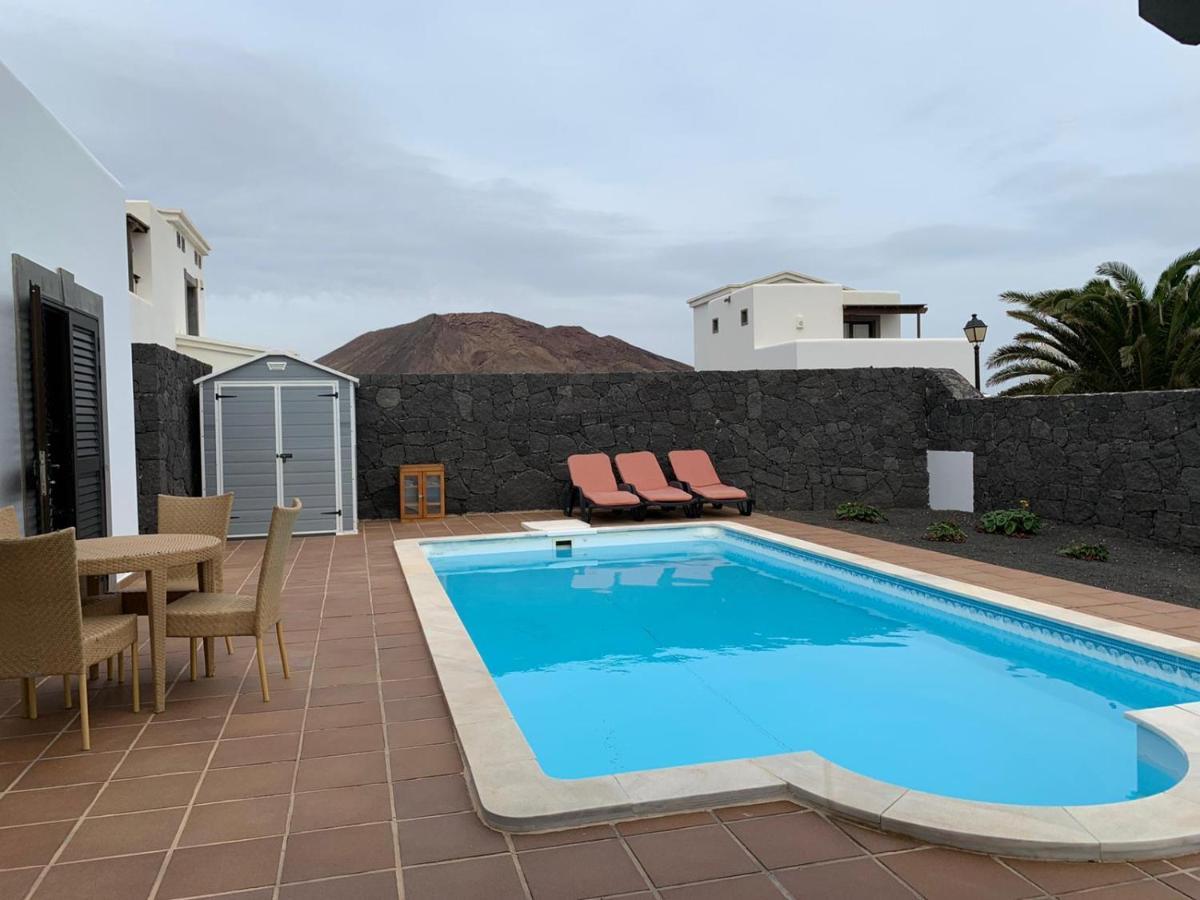 Villa Denise Yaiza  Exterior photo